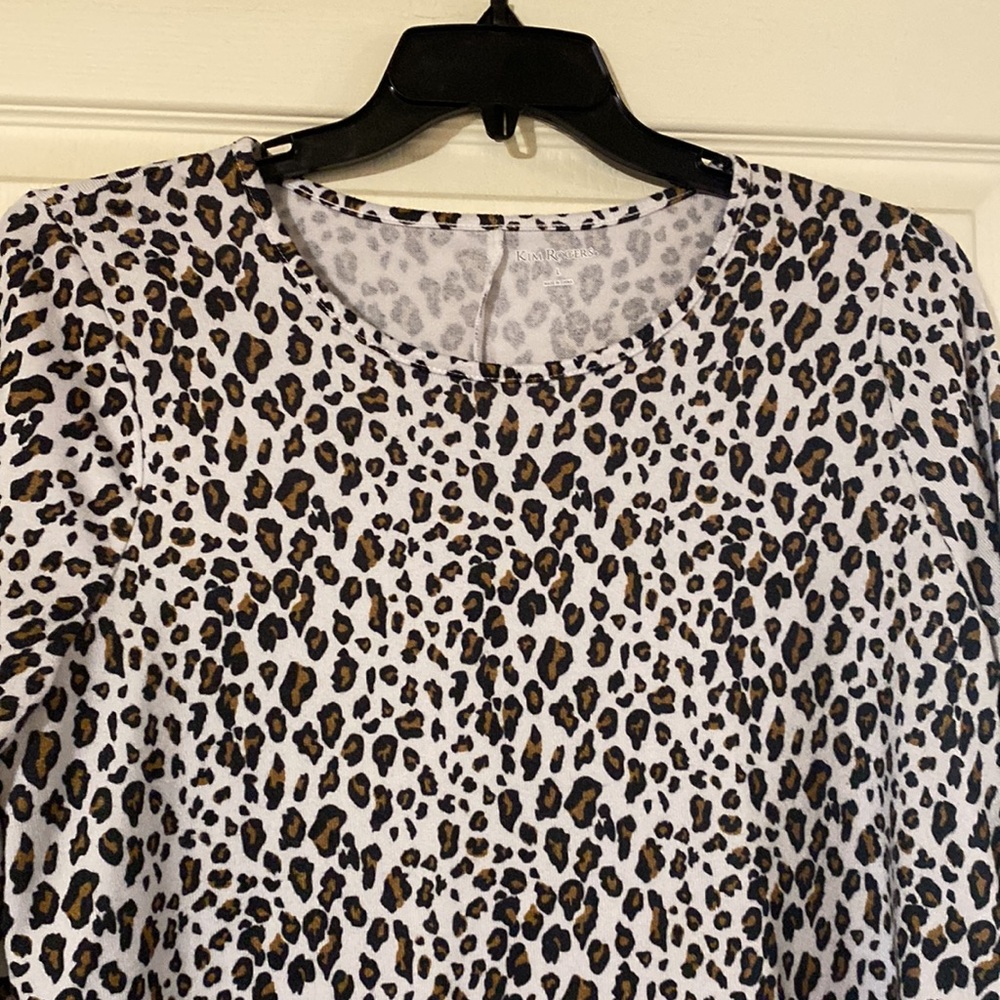 Leopard top - Picture 2 of 2